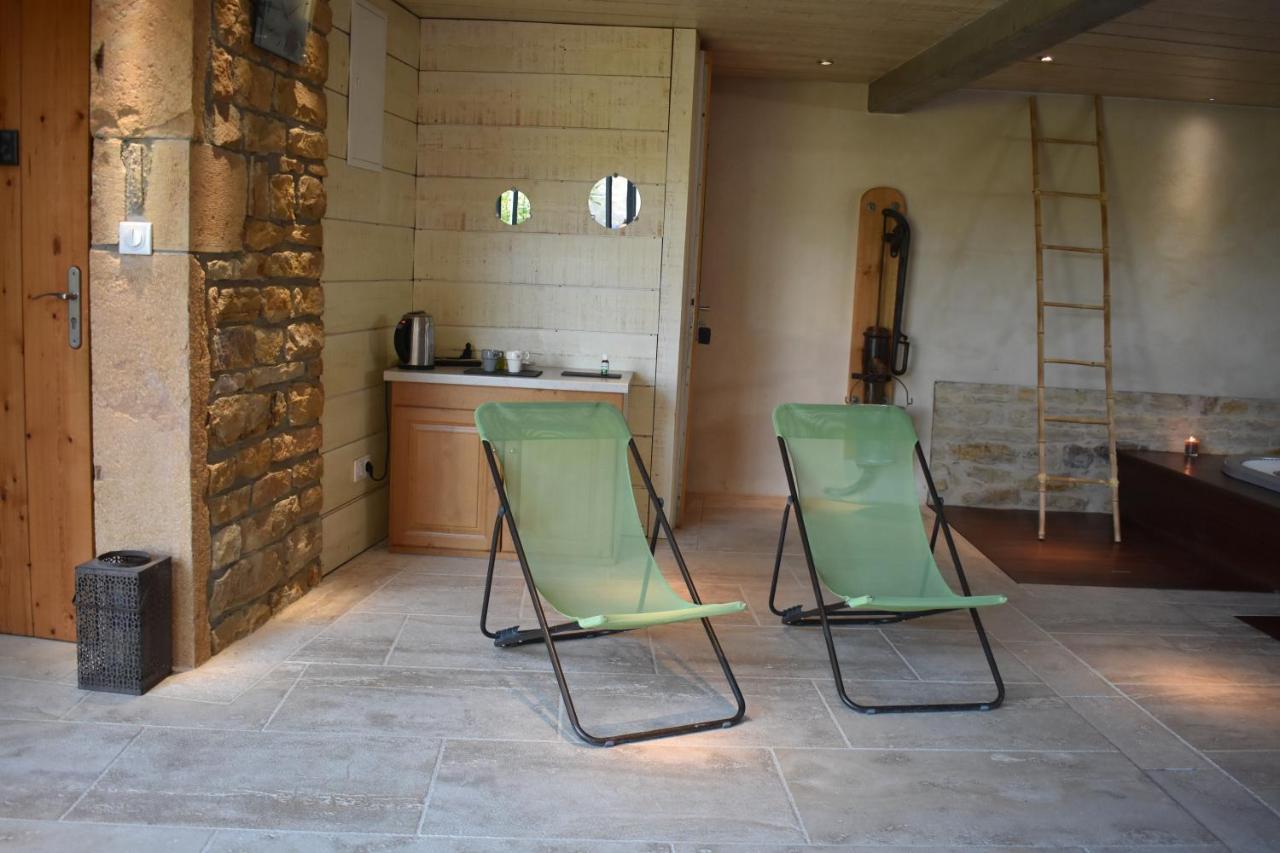 Gite Stone & Spa Chasselay Exteriör bild
